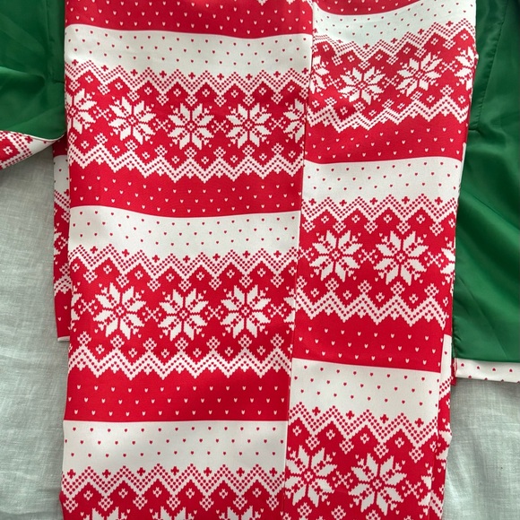 Festive men’s Christmas 2 piece suit - Picture 4 of 5